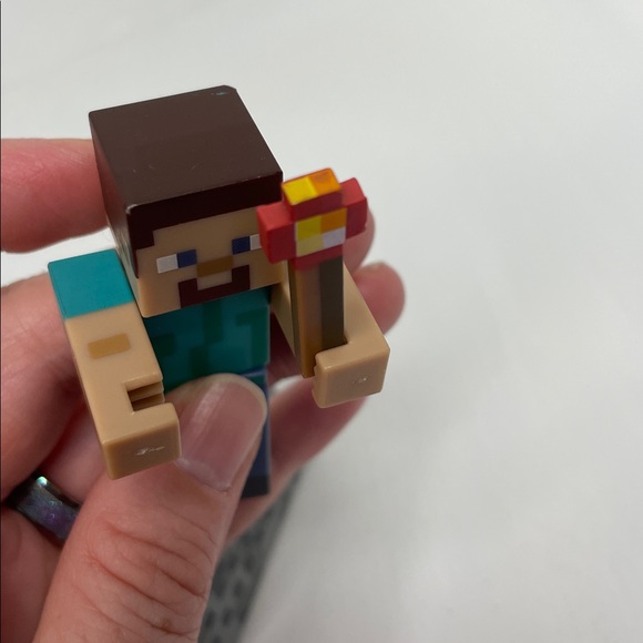 Minecraft Series 3 Overworld Steve With Minecart Action Figure - Picture 6 of 11